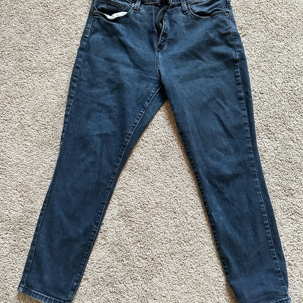 Universal Threads Dark Blue Straight Leg Jeans 16/33S